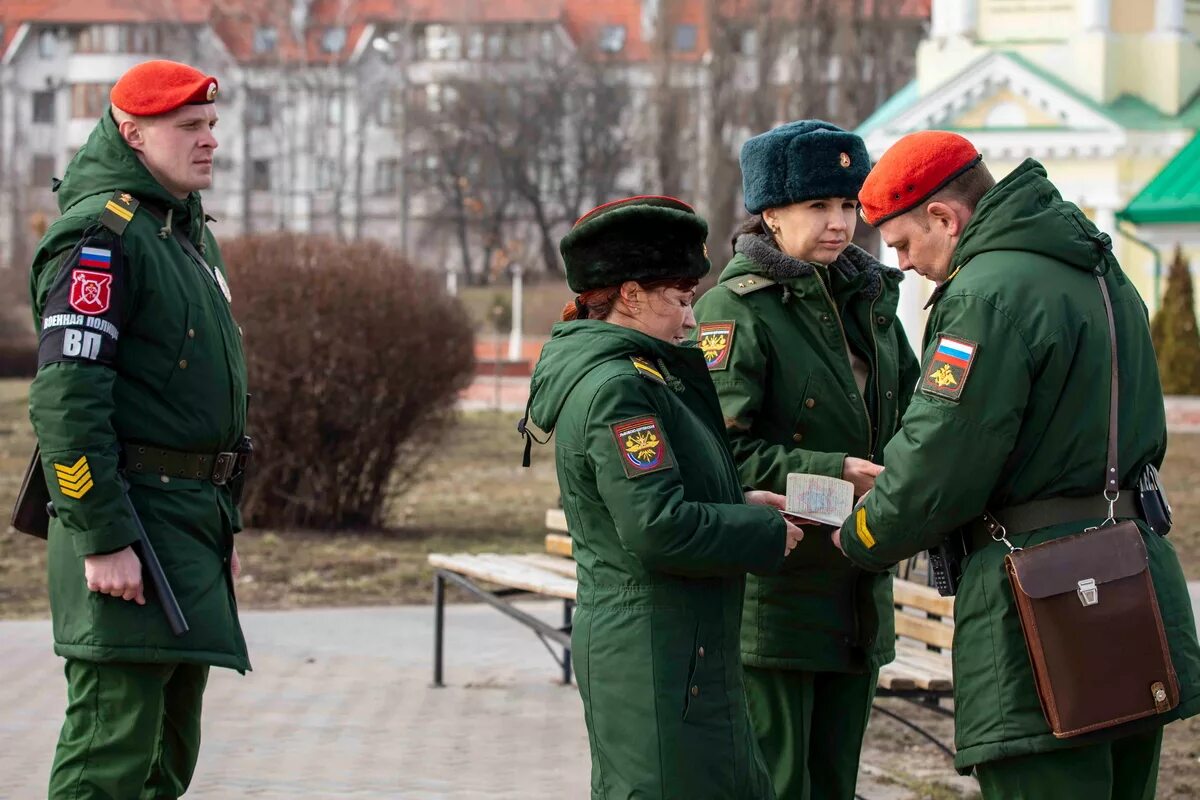 Военная комендатура гарнизона города Уфа. Военная полиция комендатура Санкт-Петербург. Гарнизонный патруль курсанты. Военная полиция. Случай в военной части