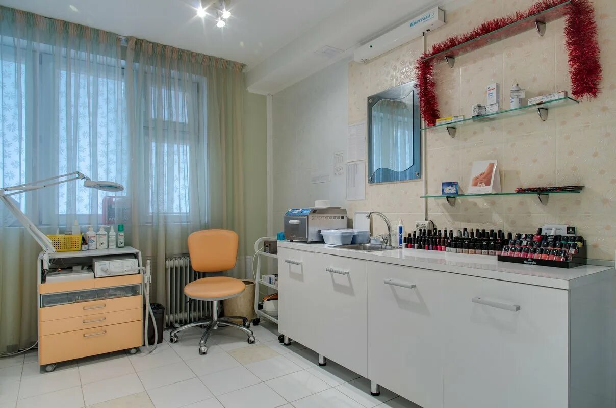 Сити нейлс на октябрьской. Татуаж на большой марфинской. My salon новокузнецкая. Хороший мастер салон красоты марфинский. Парикмахер марфино.