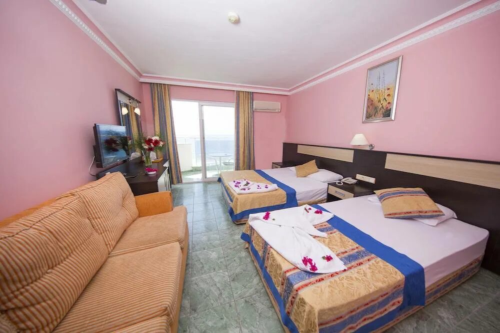First Class Hotel Alanya, Antalya, Alanya 600.00 TL Fırsat Fiyat