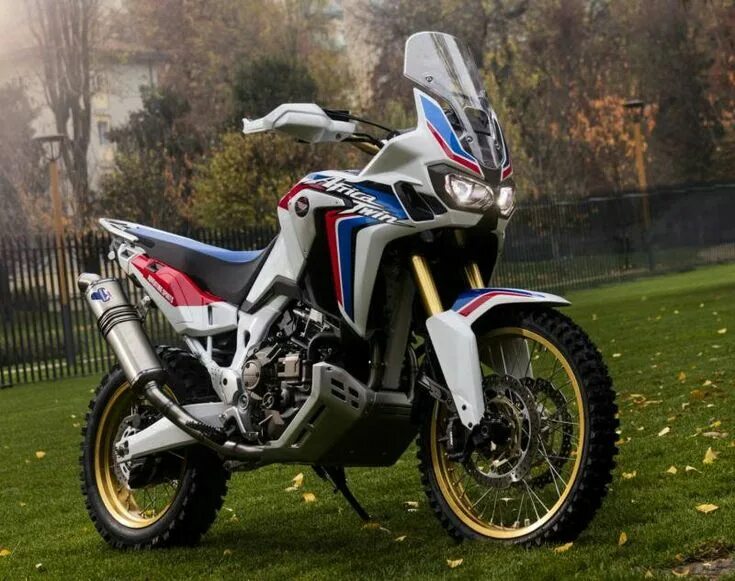 Honda africa twin мотоциклы honda. Honda crf 1000 africa twin. Honda africa twin 750. Honda africa twin мотоциклы honda. Honda africa twin 750.