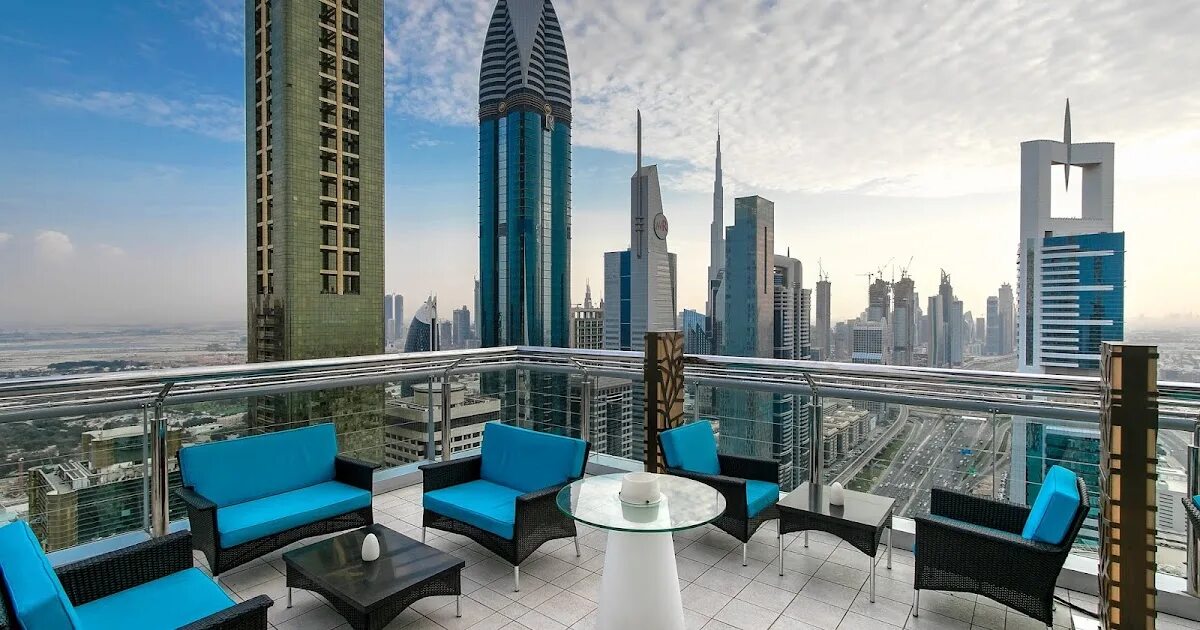 Level Sky 43 Dubai. Левел 43 бар в Дубае. Cinque Terrace Дубай. Ресторан атмосфера Бурдж Халифа. Level 43