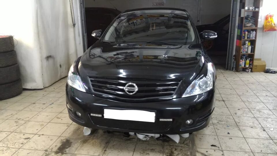 Купить б/у Nissan Teana II Рестайлинг 2.5 CVT (167 л.с.) 4WD бензин вариатор в М