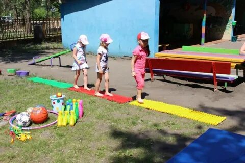 Деятельность на участке детского сада