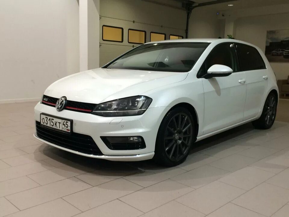 Volkswagen golf 7 tsi. Volkswagen golf variant comfortline 1. Vw golf 7 1. Фольксваген гольф 1. Гольф 7.