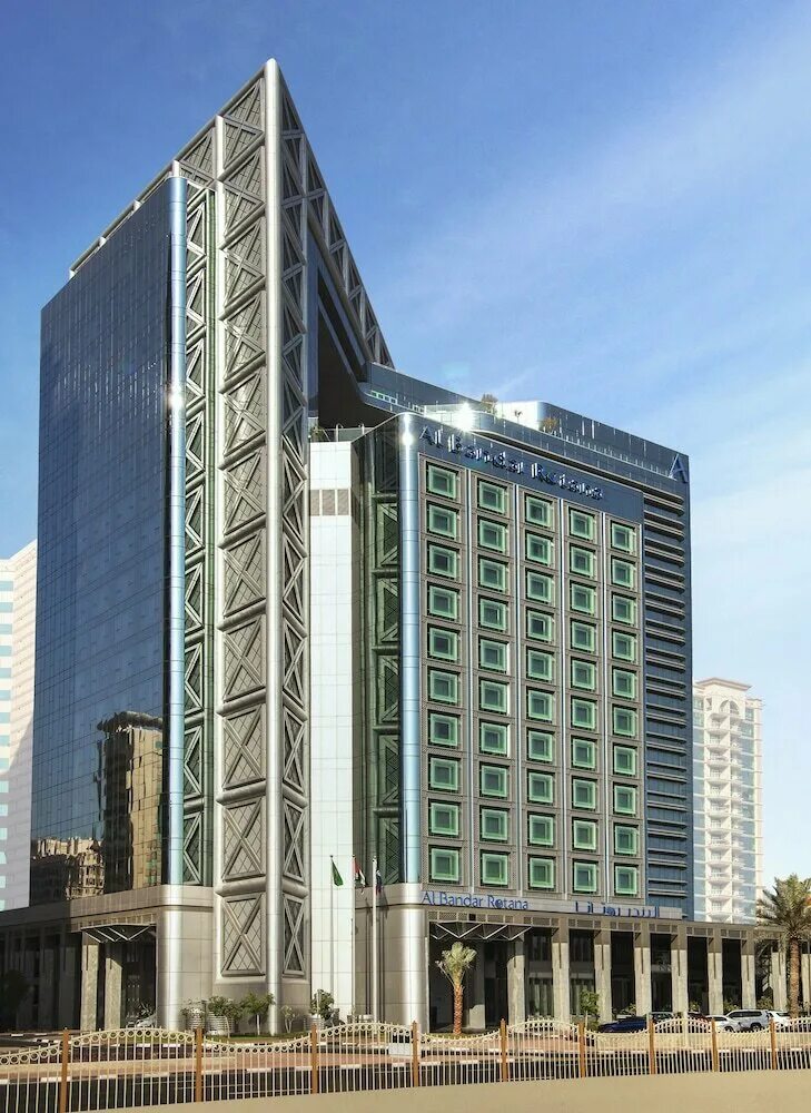 Al bandar rotana. Al Bandar Rotana 5*. Отель Rotana Дубай.