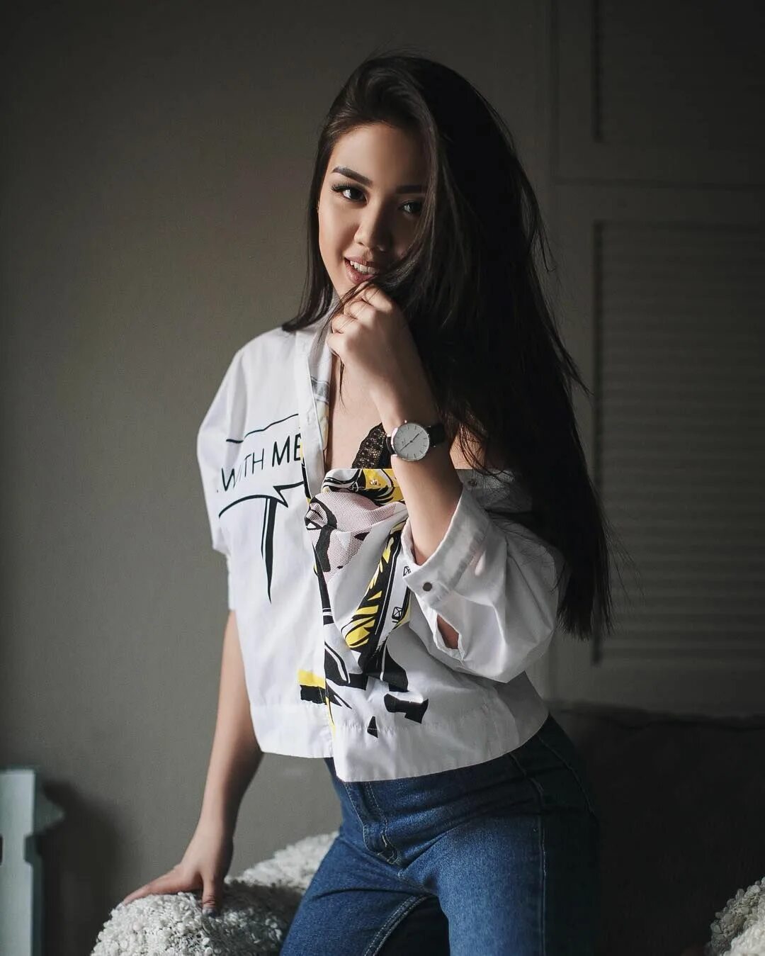 Инста казашки. Девушки из казахстана. Наргиз абдрахманова омск. Молдир мекенбаева. Красивые девушки казашки.