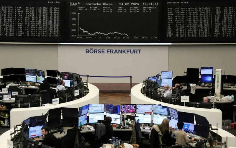 Reuters dealing. Shares eu. Shares eu. Shares eu. Финансовый рынок картинки для презентации горизонтальная.