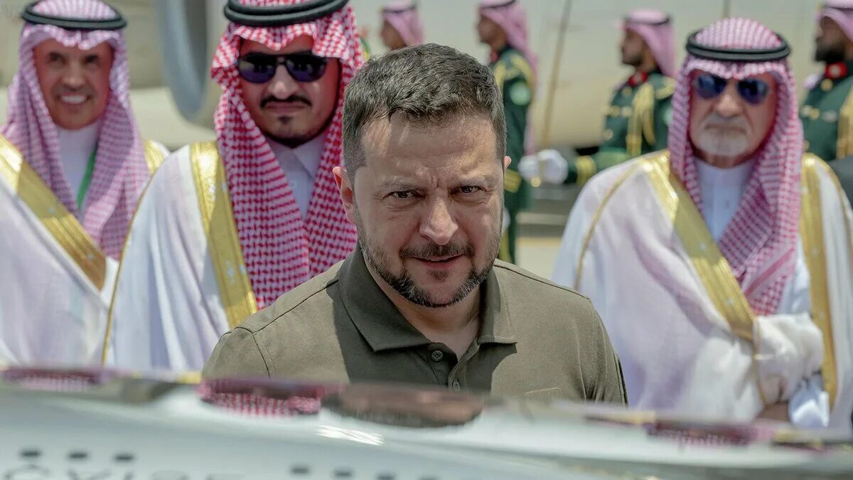 Saudi arabia 2023. Saudi arabia 2023. Встреча саудовского принца с путиным. Эрдоган и принц саудовской аравии. Принц салман саудовская аравия.