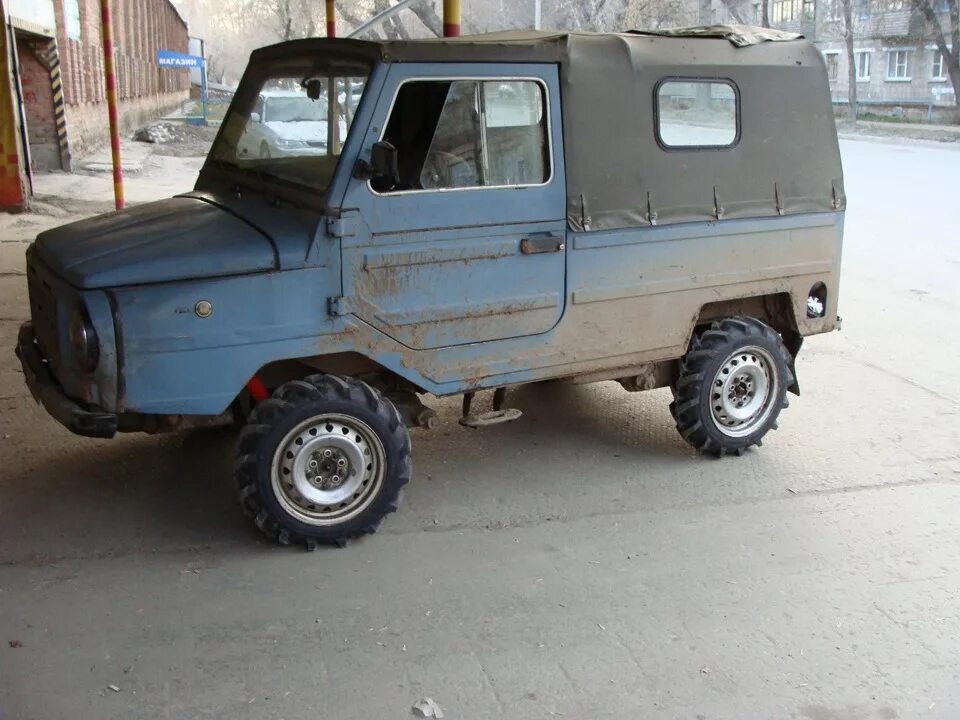 Луазик светло зеленый. 000 рублей. Дром луаз. Луаз 1991. Дром луаз.