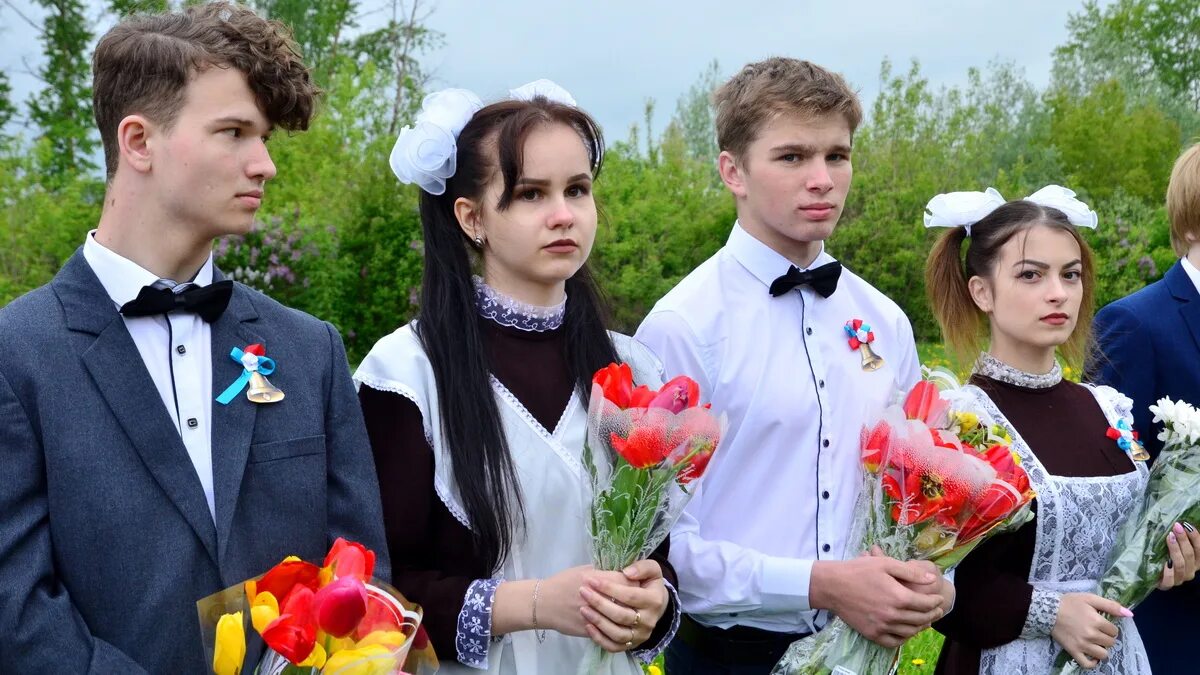 Бсш сайт школы. Школа бсш 2. Бсш 1. Бсш богородское. Выпускники бсш 1 1996 года.