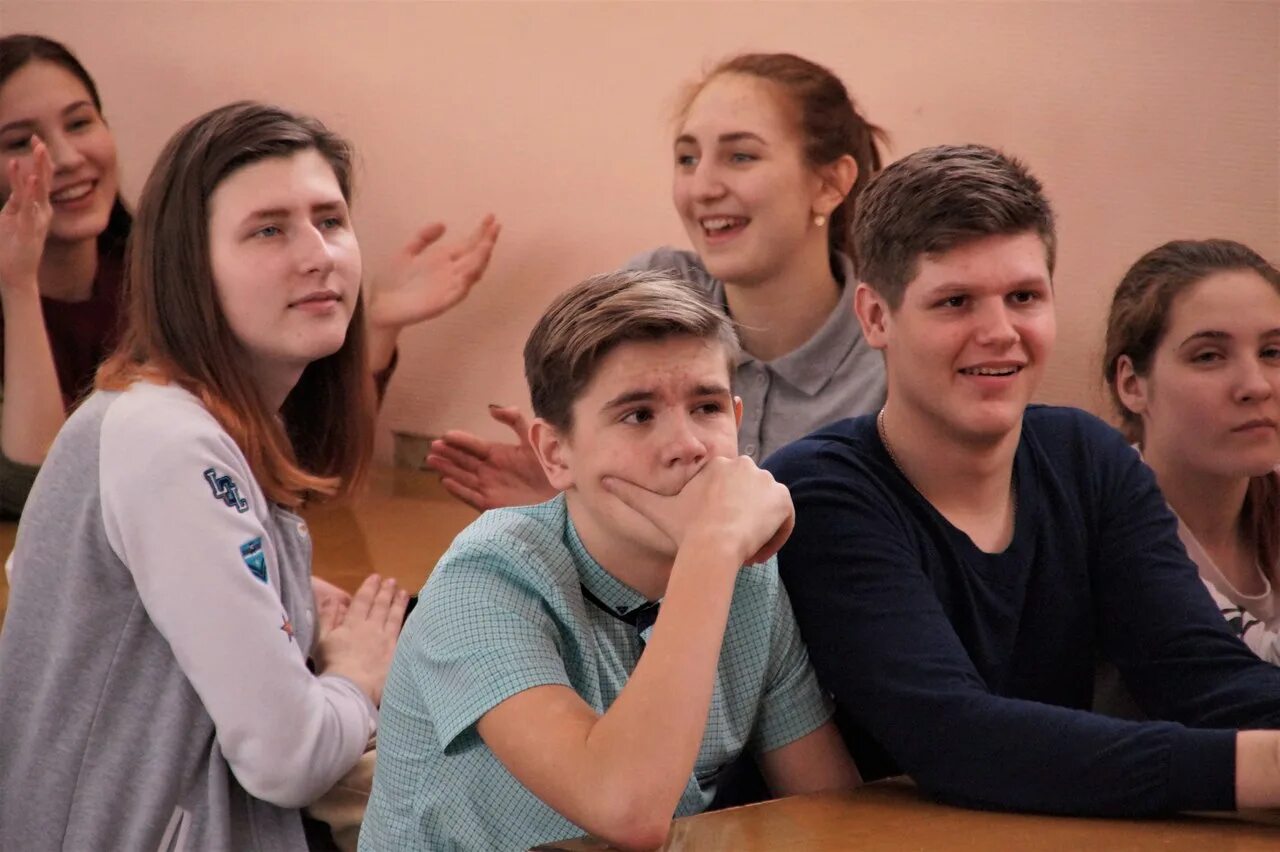 Студенты россии. Киноцентр родина. Студенты посетили. Студенты россии. Студенты юзгу стартап.