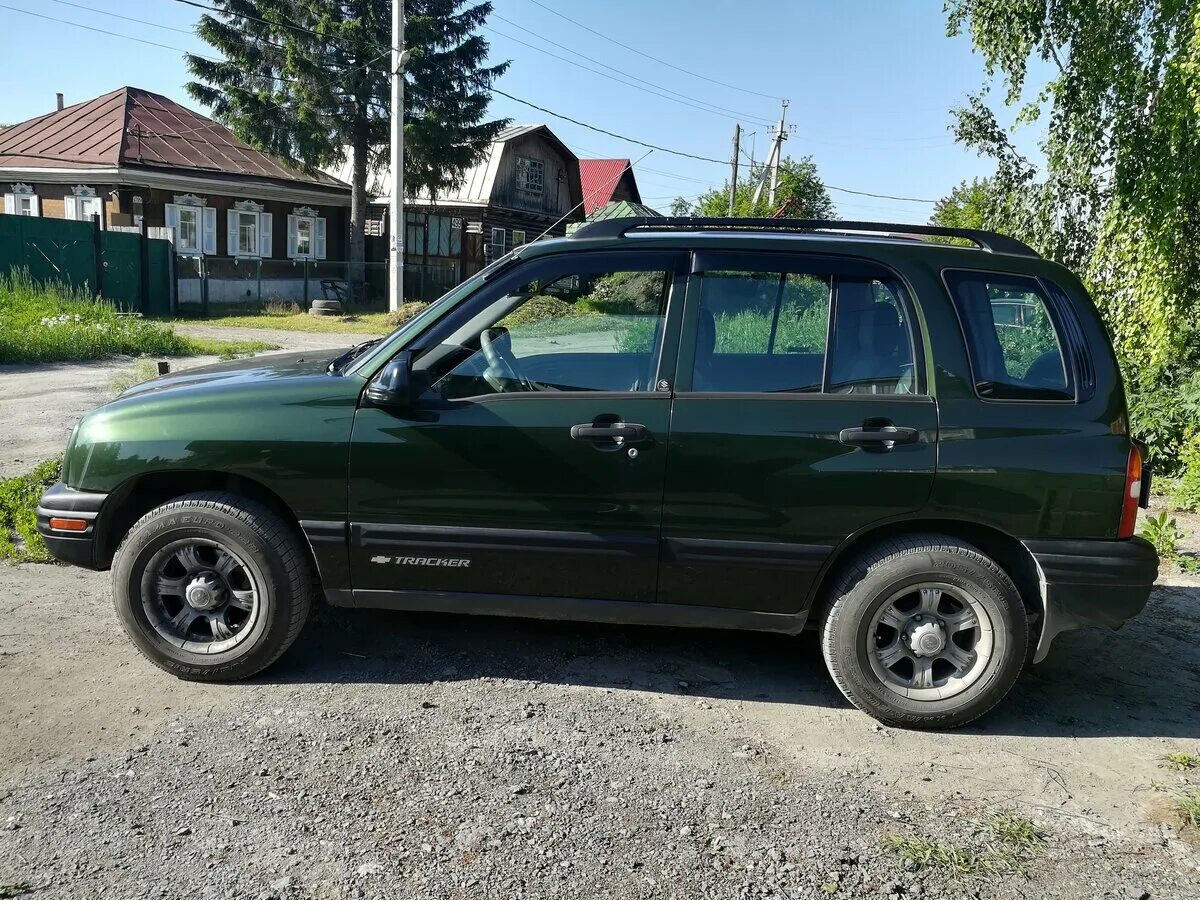 шевроле трекер авито тверь. Tracker 2001. Tracker 2001. Chevrolet tracker (4wd). Chevrolet tracker 2001.