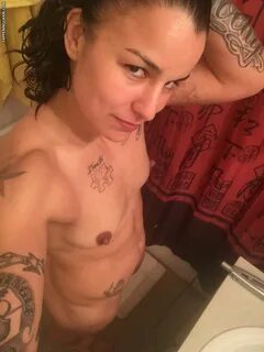 Raquel Pennington Nude.