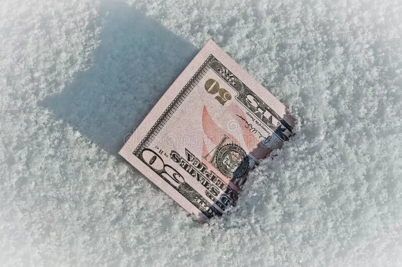 Деньги зима. Snow money. Деньги на снегу. Денежный снегопад. Деньги на снегу.