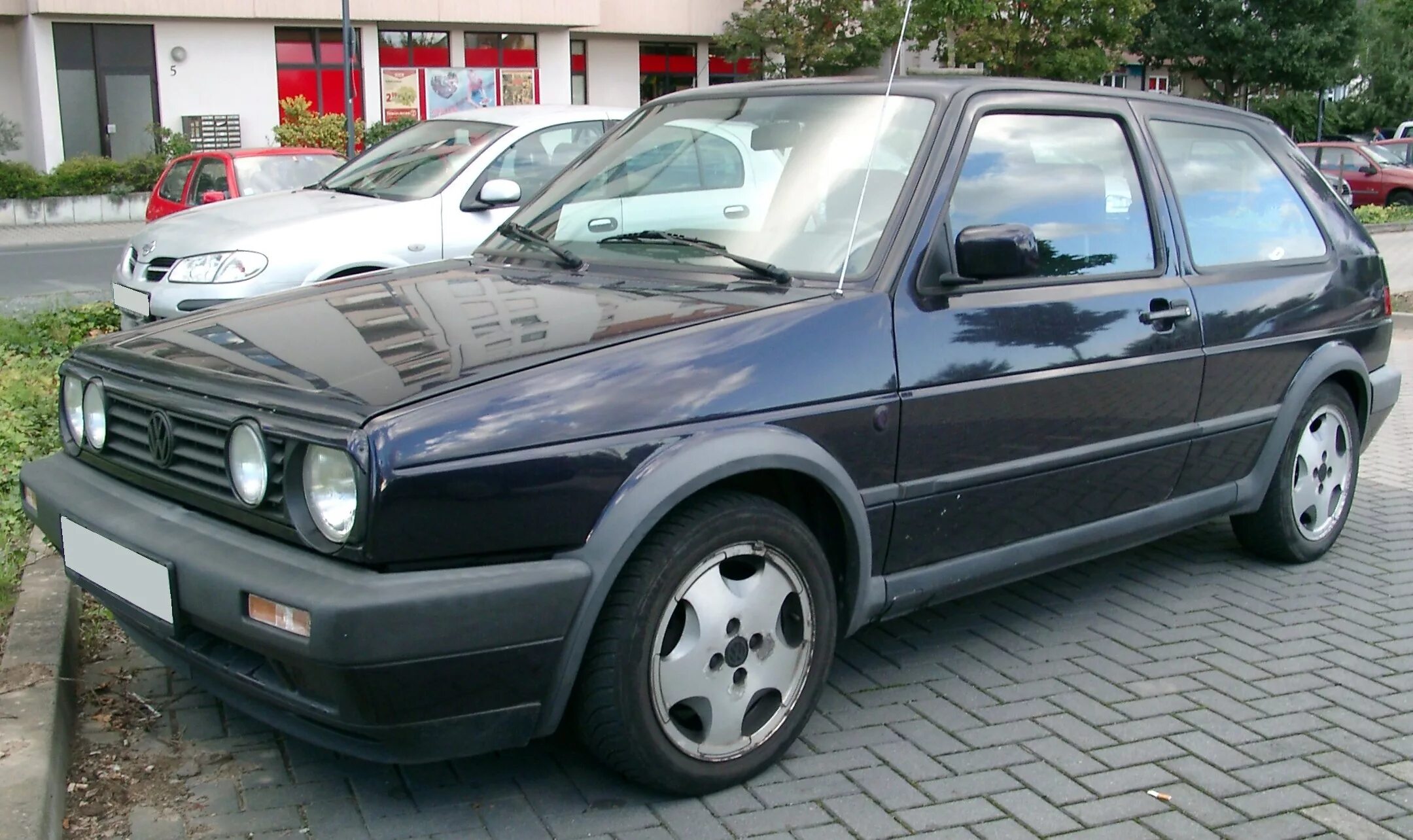 Купить фольксваген гольф 2 дизель. Фольксваген гольф 2 1993. Golf mk2 Limited. Гольф 2 Estoril. Фольксваген гольф 2 Рестайлинг.