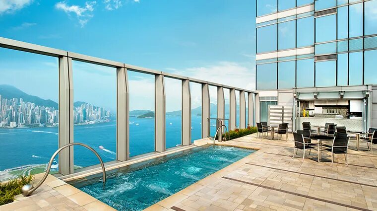 Pin by Marilia Souza on DECORAÇÃO Balcony pool, Pool, Swimming pools