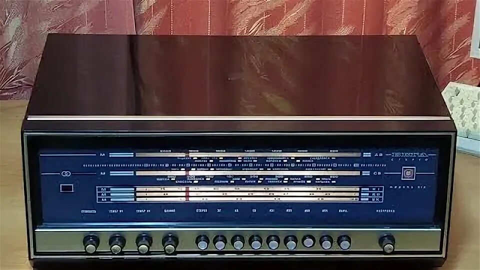 Радиола вега 312. Вега-313. Вега 319 стерео. Вега 312 стерео. Радиола вега 312.