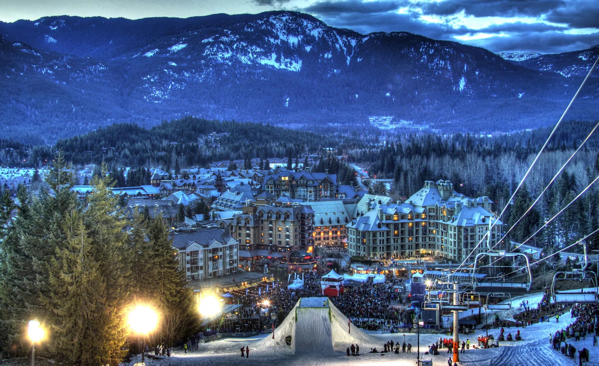 красная поляна сочи зима. аспен колорадо горнолыжный курорт. горнолыжный курорт zermatt церматт в швейцарии. альп де юз франция горнолыжный. горнолыжка сочи красная поляна.