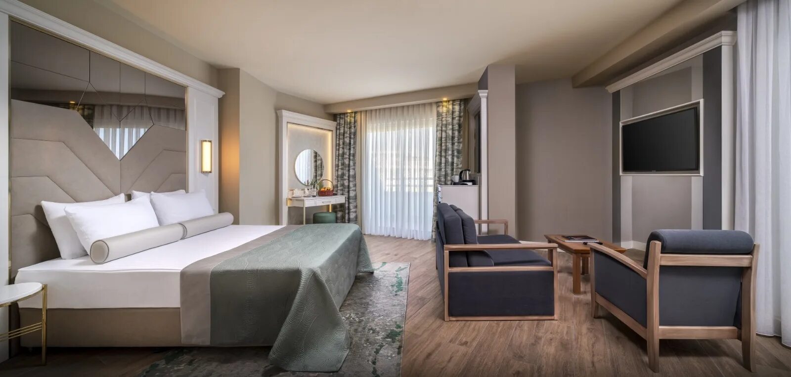 Superior room partial view