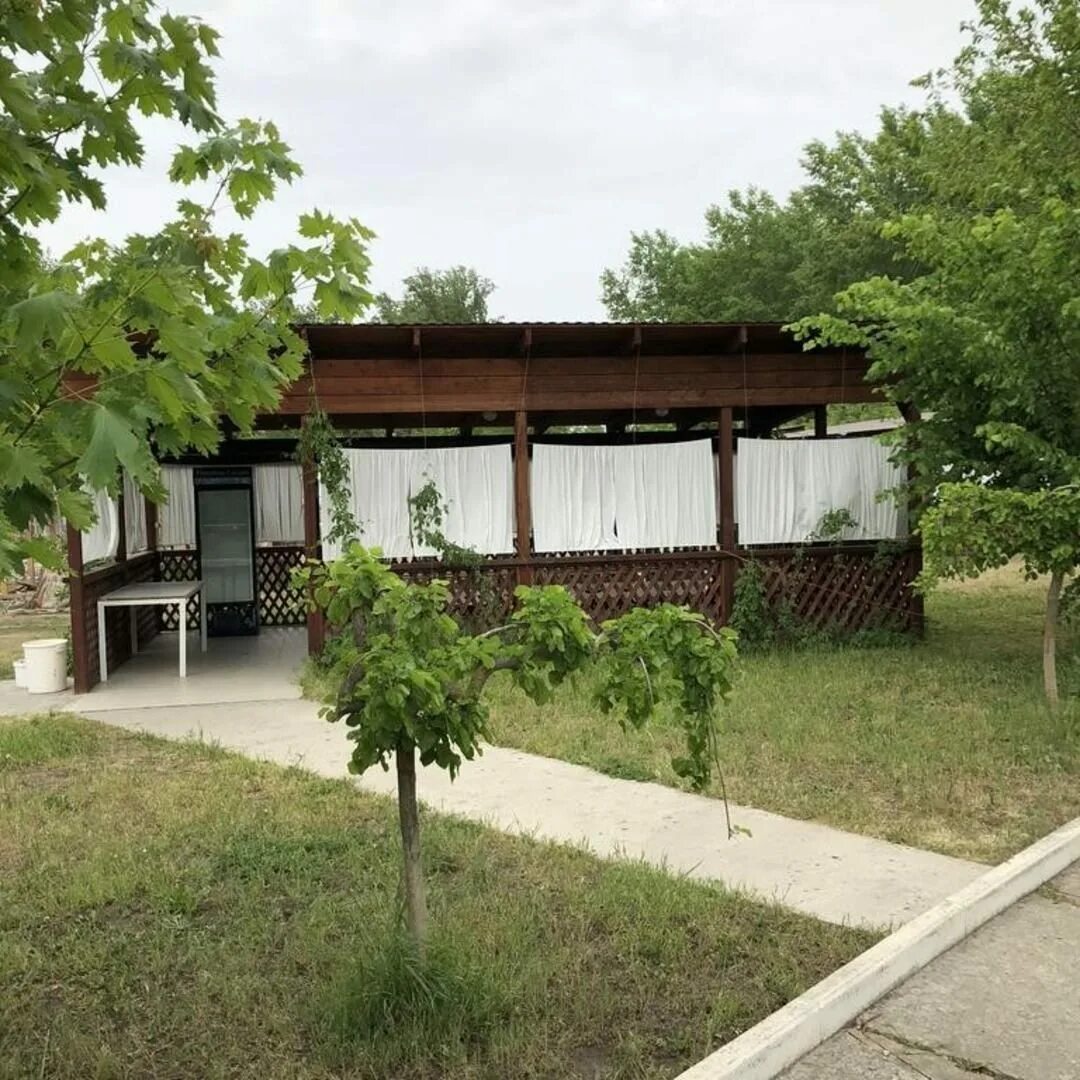 Снять базу в ростове на дону. Бассейн на зеленом острове ростов на дону. Снять базу в ростове на дону. Снять базу в ростове на дону. Изумруд окружная ул.