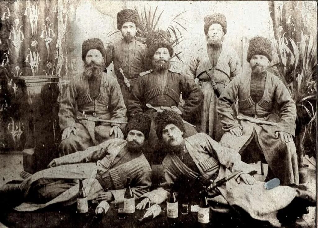 Казак урядник 19 века. Атаман казачьего полка. 6 пластунский кубанский батальон. Атаман казачьего полка. Казак 1-го верхнеудинского полка забайкальского казачьего войска.