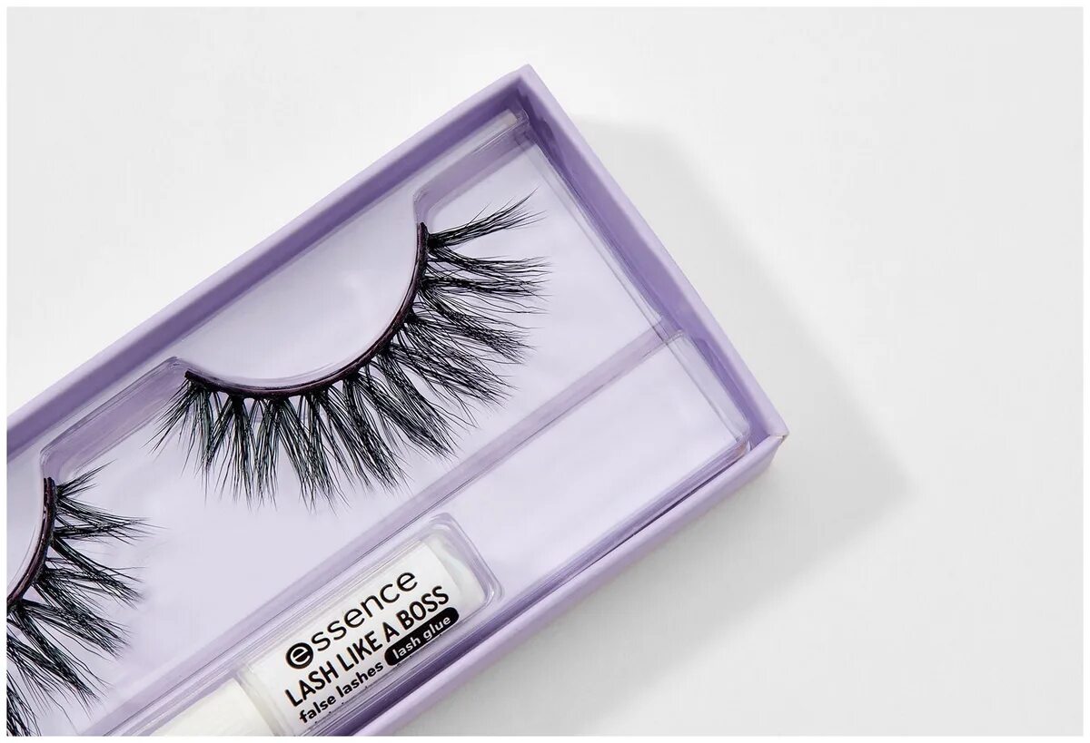 Ресницы essence. Ресницы Эссенс накладные. Essence накладные ресницы Essence Lash like a Boss. Essence Lash like a Boss 02 отзыв.