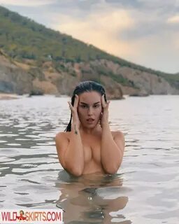 Yourlittlepervert nude leaked photo 33. 