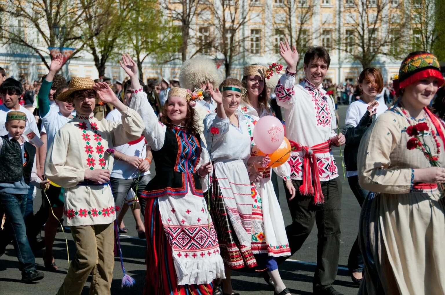 Белорусы. Беларусь люди. Белорусы народ. Жители Белоруссии.