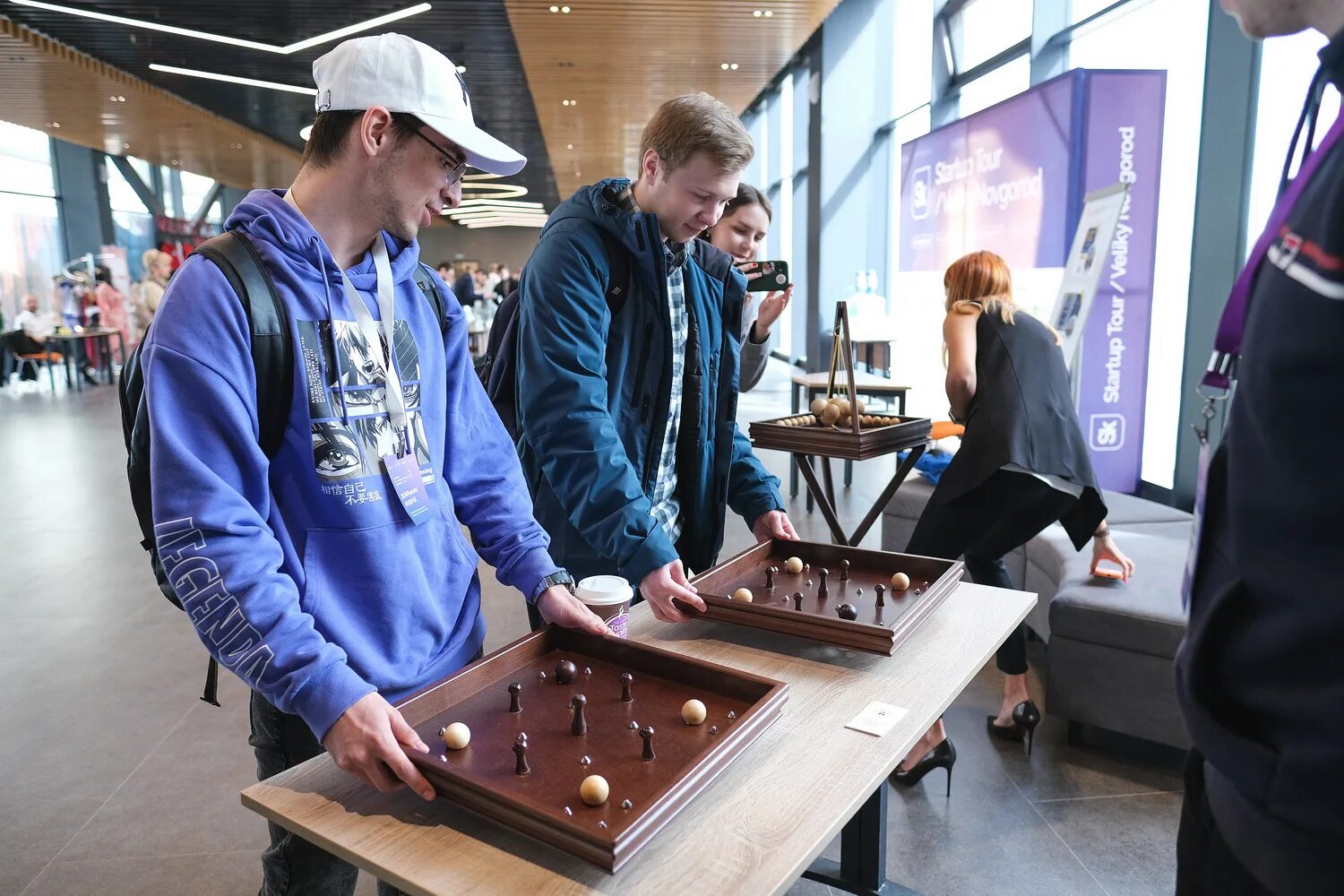 Стартап проекты 2023. Менеджер в it компанию. Стартапы инфографика. Хайп мониторинг 2021 проектов. Статистика стартапа.