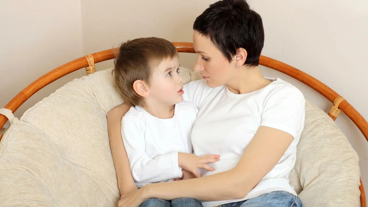 Секс Женщины С Несовершеннолетним Мальчиком