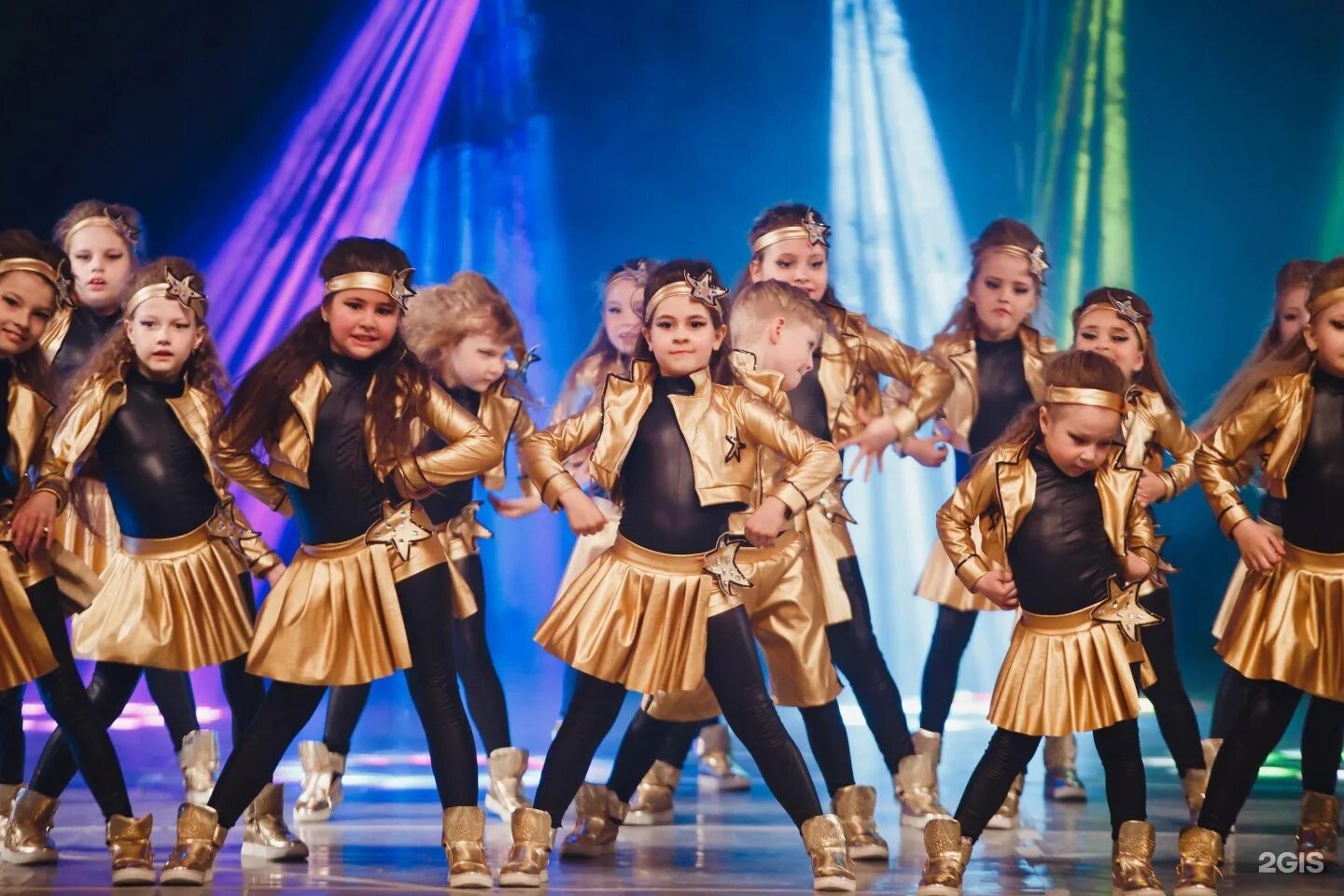 танцы духовой дети. шоу балет тодес аллы духовой. группа тодес (танцевальный коллектив). танцевальная студия тодес спб. школа аллы духовой тодес.