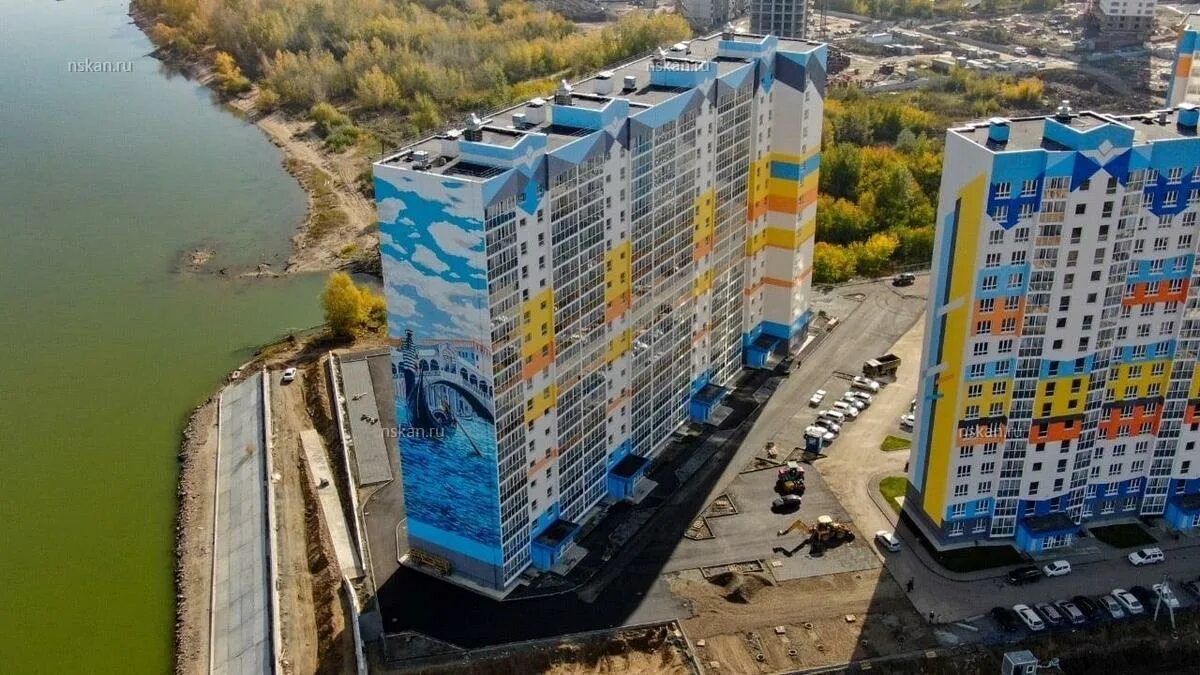 Лесоперевалка новосибирск. Жк пермская венеция. Жк венеция новосибирск. Венеция 3 новосибирск жилой комплекс. Ясный берег фото.