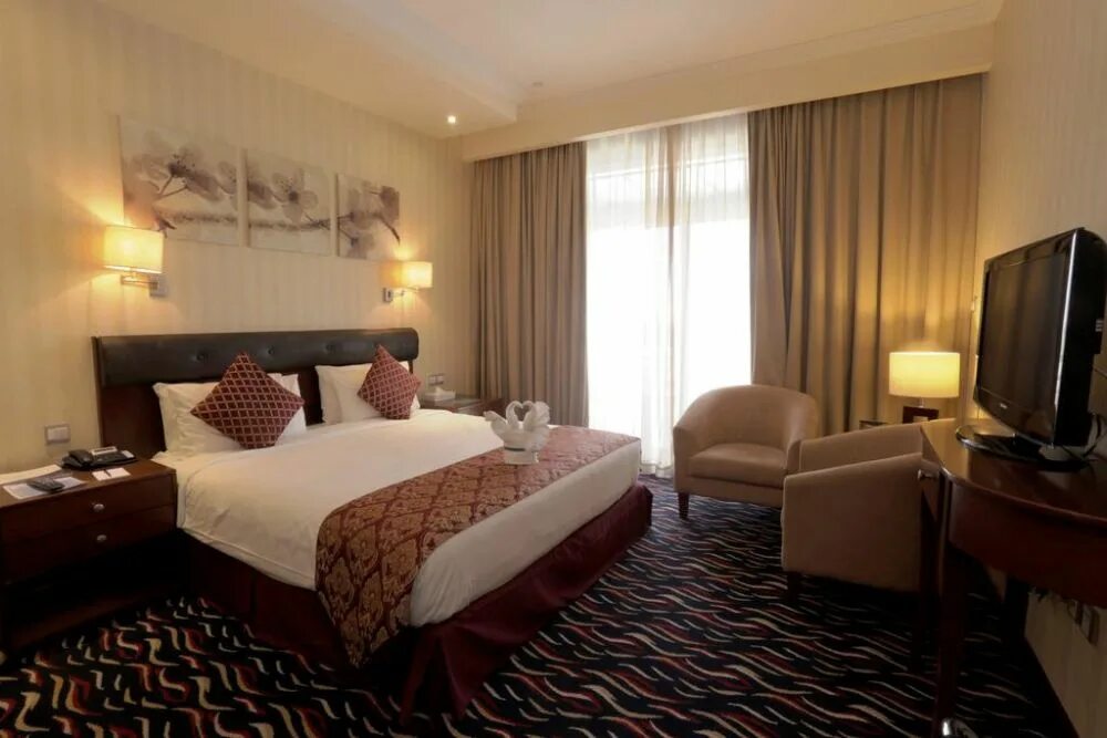 Hotel by gewan 4. Cassells al barsha hotel 4. cassells al barsha hotel by igh (ex. five continents. cassells al barsha hotel by igh (ex. five continents cassells al barsha) 4*. cassells al barsha hotel by igh (ex. five continents cassells al barsha) 4* аль-барша, дубай.