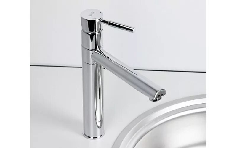 Смесители main wasserkraft. Wasserkraft main 4130 хром. main 4107. смеситель вассеркрафт для кухни. wasserkraft смесители для кухни.