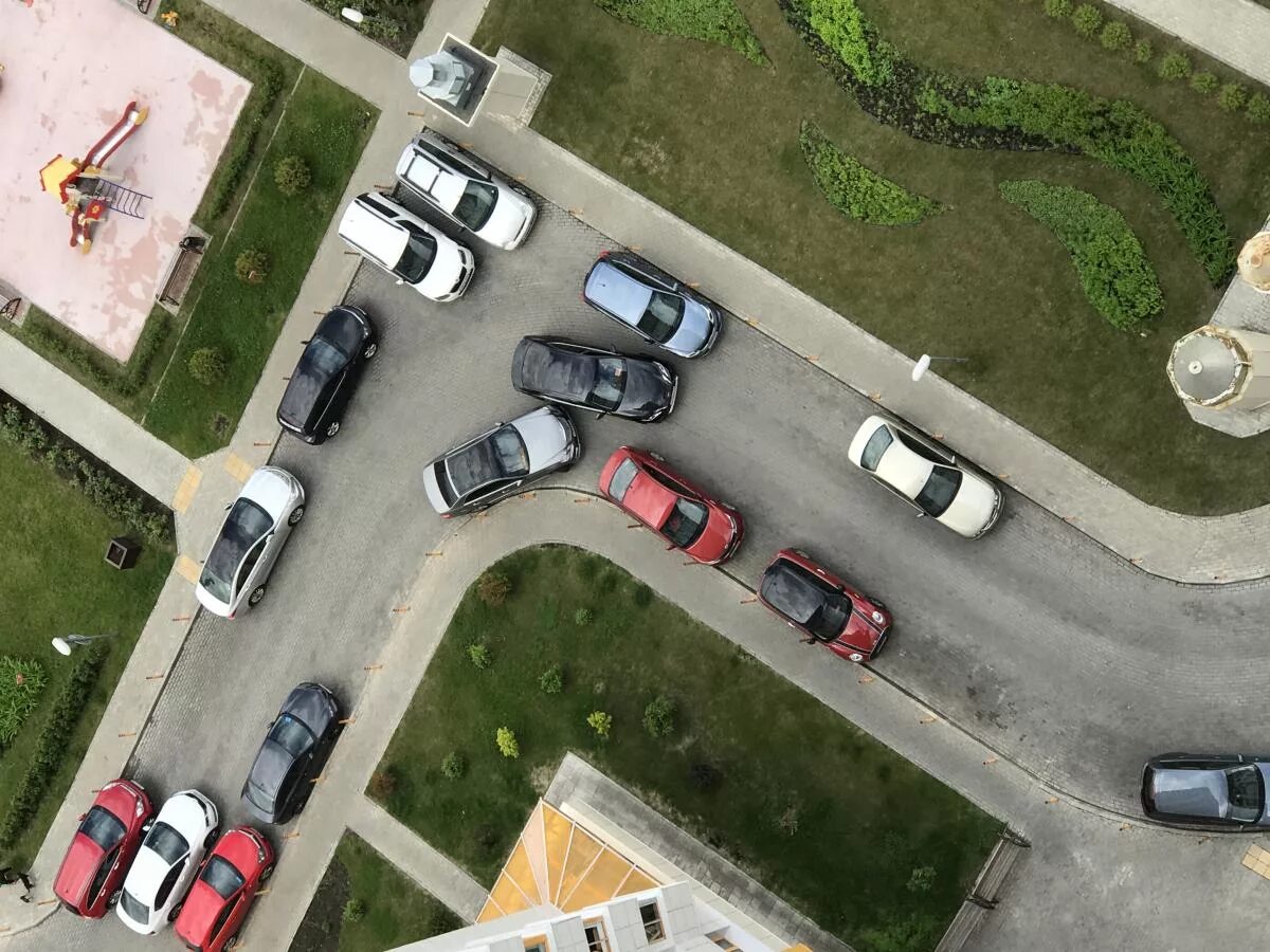 Повороты во дворы запрещены