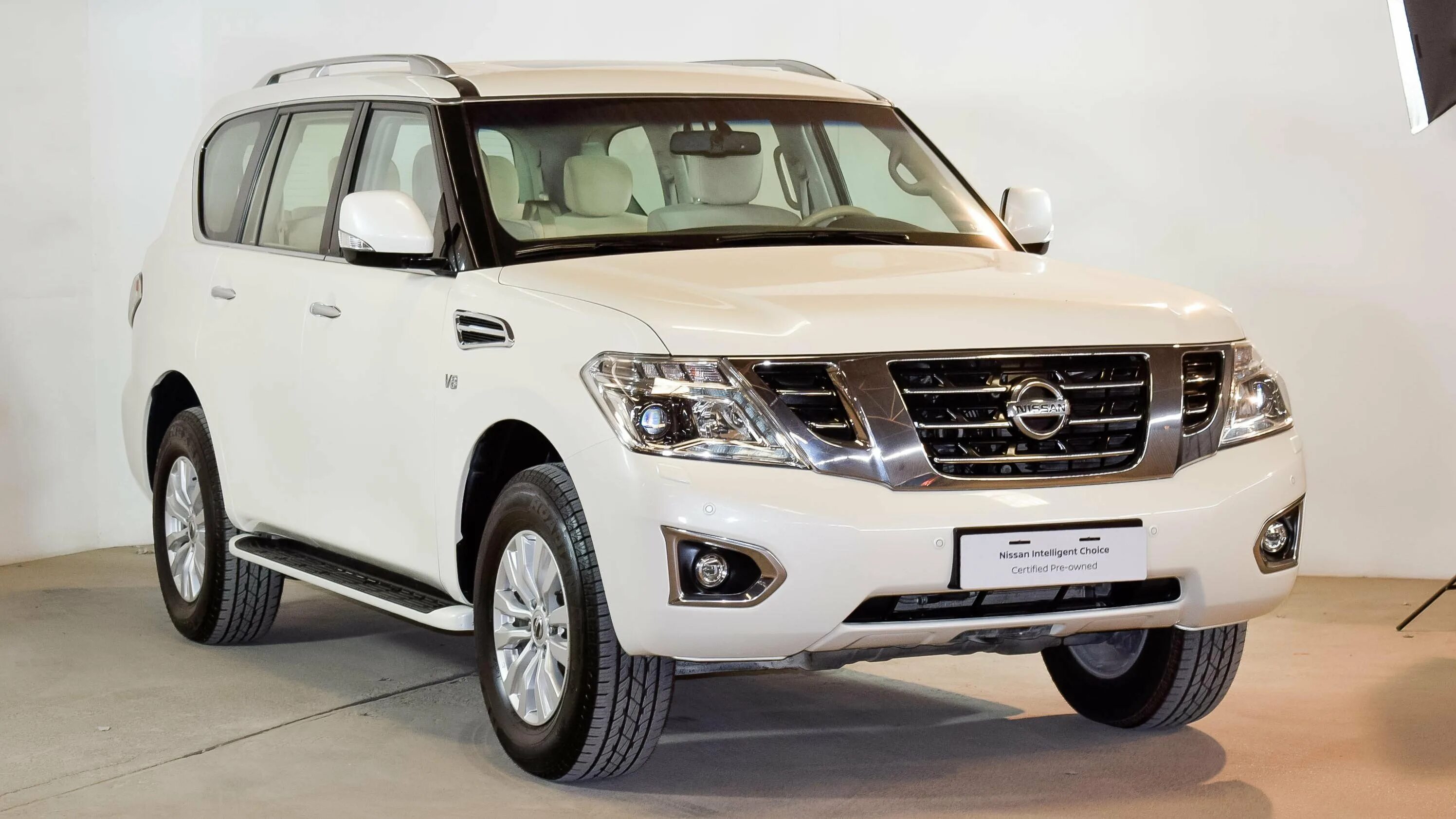 Купить ниссан патрол 62. Nissan Patrol 2021 White. Ниссан Патрол 2016. Ниссан Патрол 2019 белый. Nissan Patrol новый.