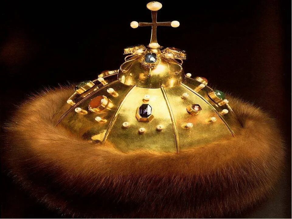 корона мономаха. корона шапку мономаха. шапка мономаха ивана грозного. шапка мономаха ивана грозного. шапка мономаха.