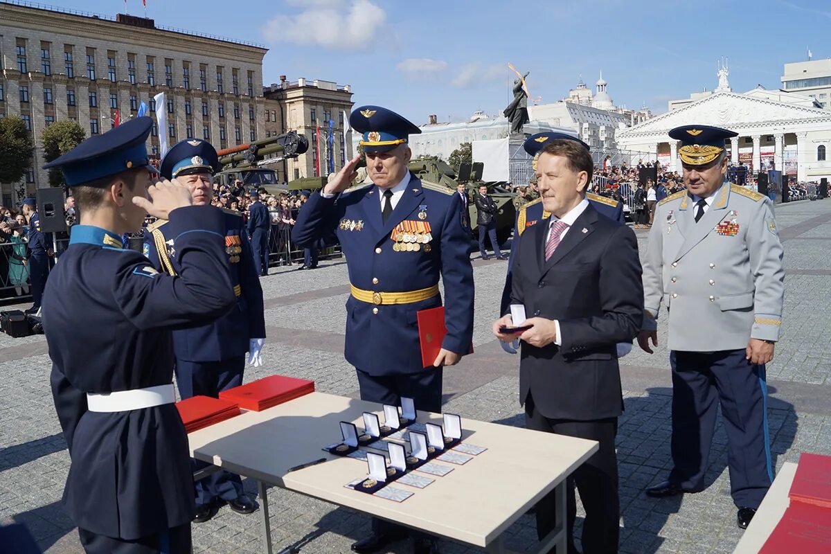 Военно воздушная академия г воронеж. ВУНЦ Воронеж. Академия ВУНЦ Воронеж. Воронежское ВВС ВВА Г Воронеж ВУНЦ. ВУНЦ Воронеж им Жуковского и Гагарина.