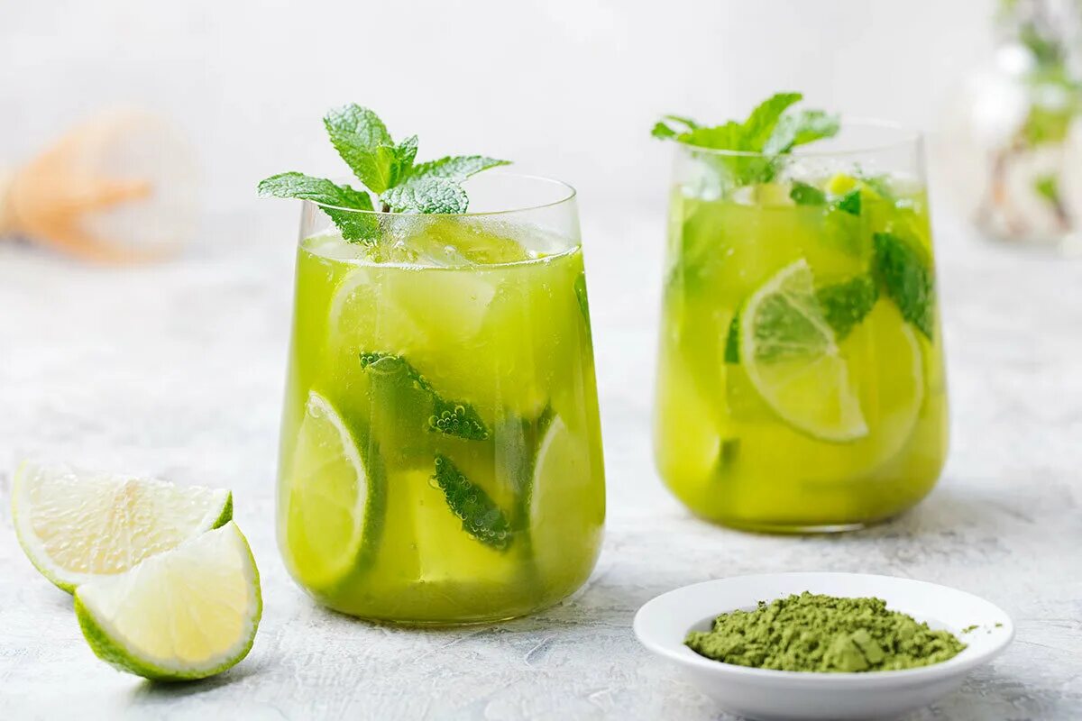 Лимонад Грин айс. Мохито и айс Теа. Лимонад Green Tea. Лайм мята чай зеленый. Зеленые холодной водой