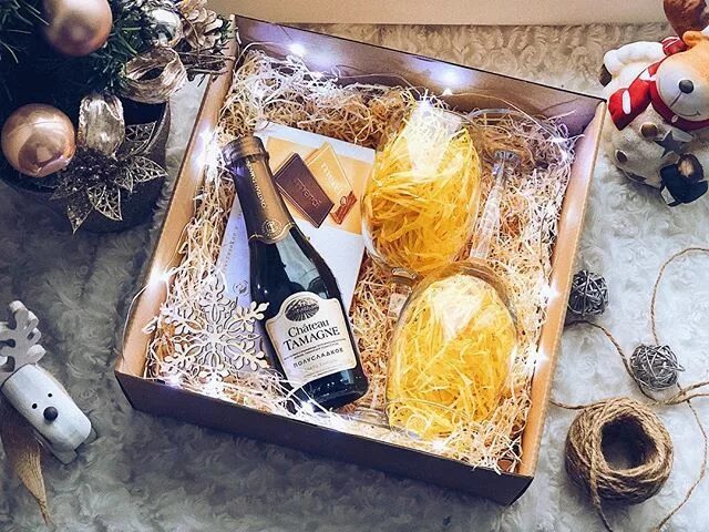 Chocolate + Wine Gift Box with Flowers Floral Gifts - The Santa Barbara Company 