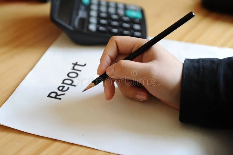 I write my report. Write a report. пишу сообщить. report written.
