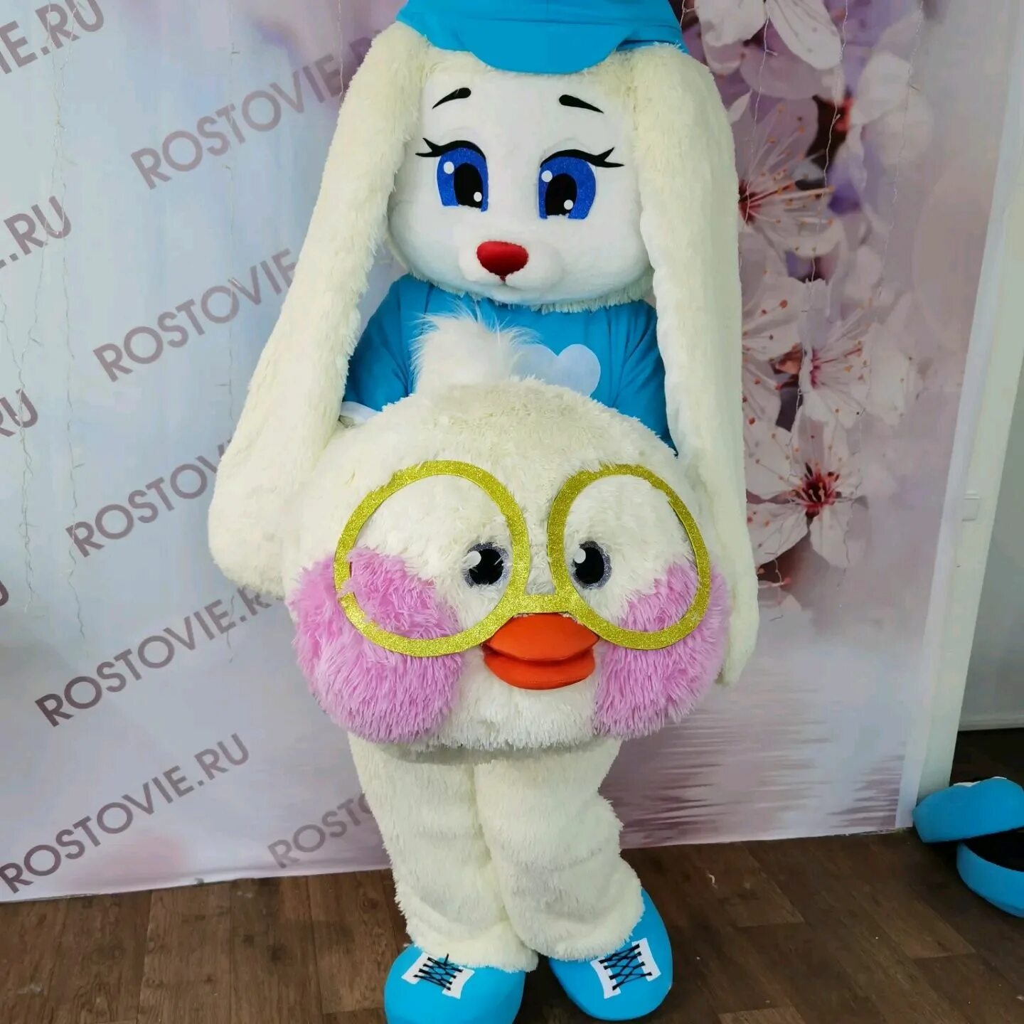 Ростовые куклы балаково. Ростовая кукла мишка и зайка. Ростовая кукла том и джерри. Ростовая кукла балаково. Ростовая кукла балаково.