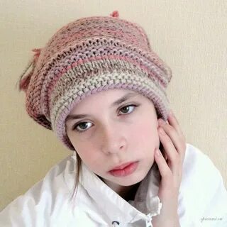 Связанные спицами шапки для подростков