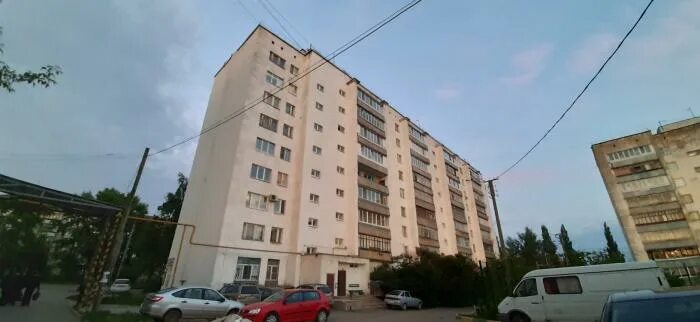 Фасады домов на западе Волгограда украшают портретами героев Сталинградской битв