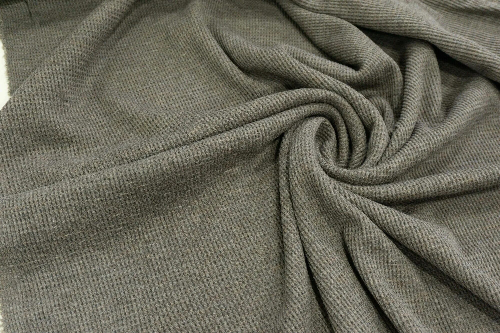 Трикотаж кашемир лоро пиана. Трикотажное полотно loro piana. Вязаный кашемир ткань. Трикотаж кашемир. Вязаный кашемир ткань.