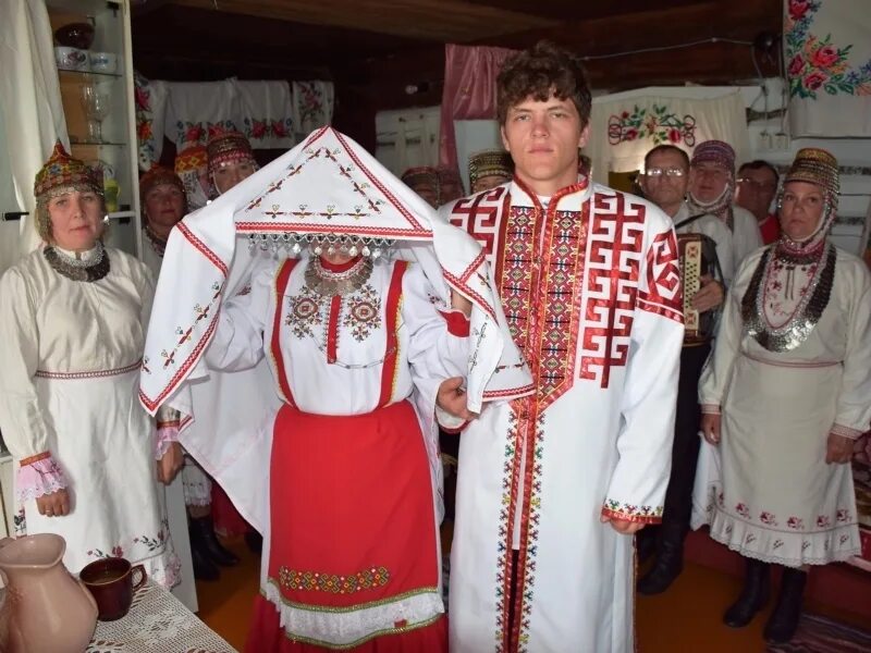 Сценарий старины. Чувашский наряд. Чувашская свадьба. Традиционное Чувашское свадебное платье. Чувашский свадебный наряд.