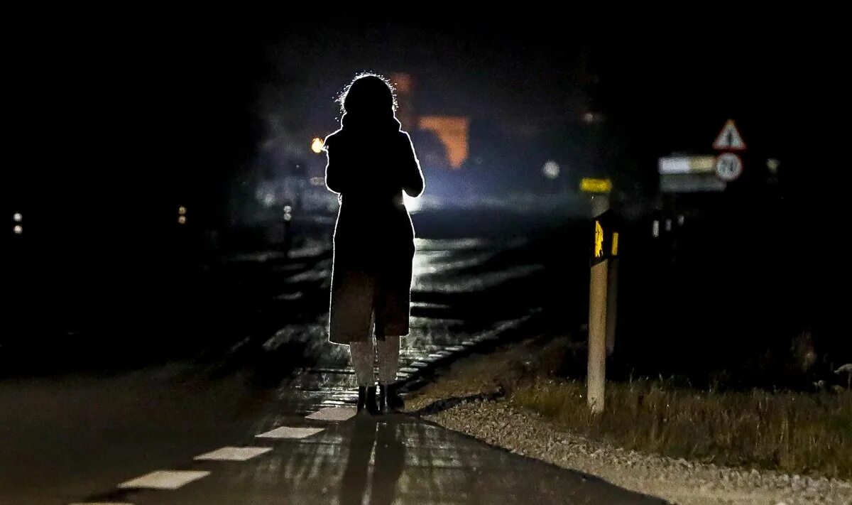 Кароль буке. Принцесса на обочине. Принцесса на обочине. Женщина на дороге. Ангел на обочине (2004).