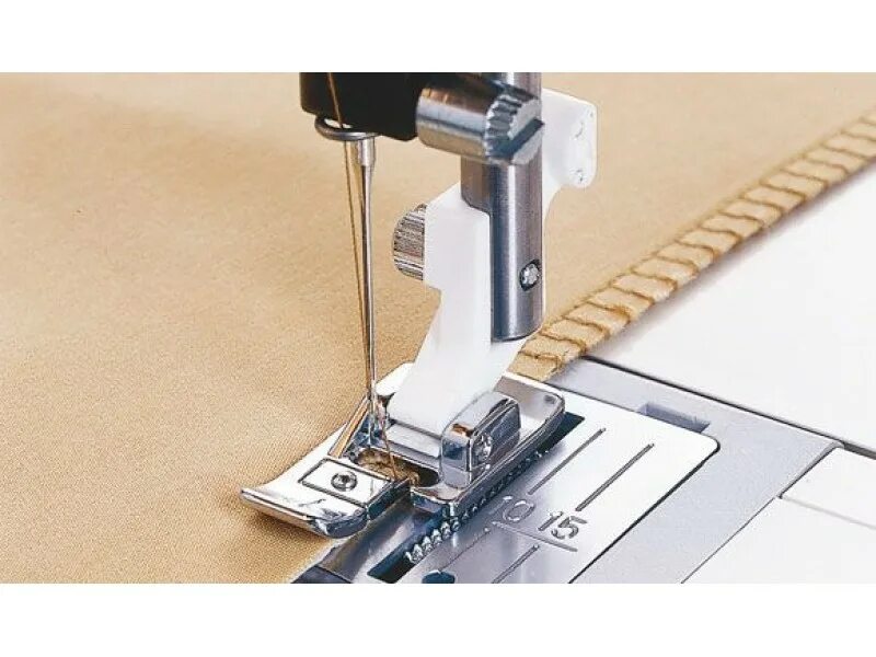 Лапка для потайного шва janome 940370000. Маш. Потайная строчка машина. Потайная строчка машина. Оверлок для потайного шва.