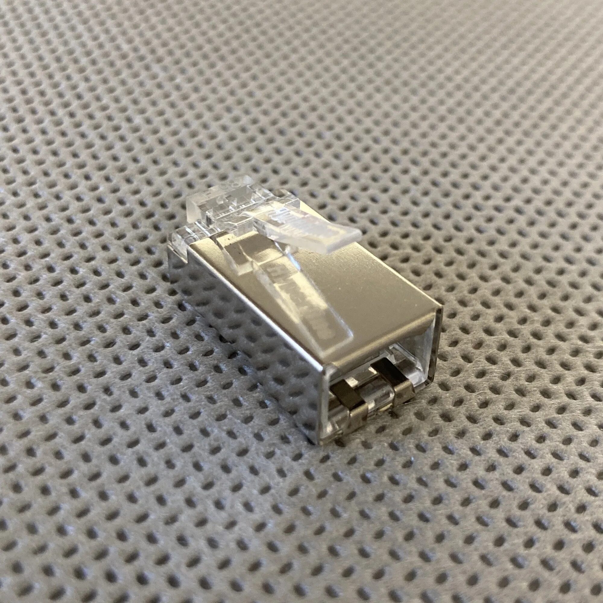 Разъем rj 45 plug 8p8c. Разъем rj-45 hyperline plug-8p8c-u-c5. hyperline plug-8p8c-u-c5-sh-100 разъем rj-45(8p8c). разъемы hyperline plug-8p8c-u-c5-sh-100. разъем hyperline plug-8p8c-u-c5-100.
