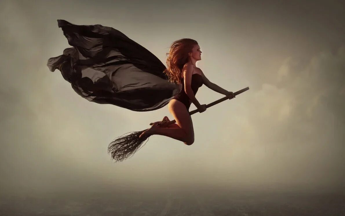 Блестящие я летала. Шорин художник медуза. Группа блестящие фриске. А я все летала. Маня летала.